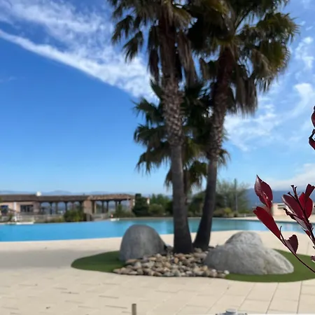 Domaine Du Golf De - Le Saint Andrew Apartment *